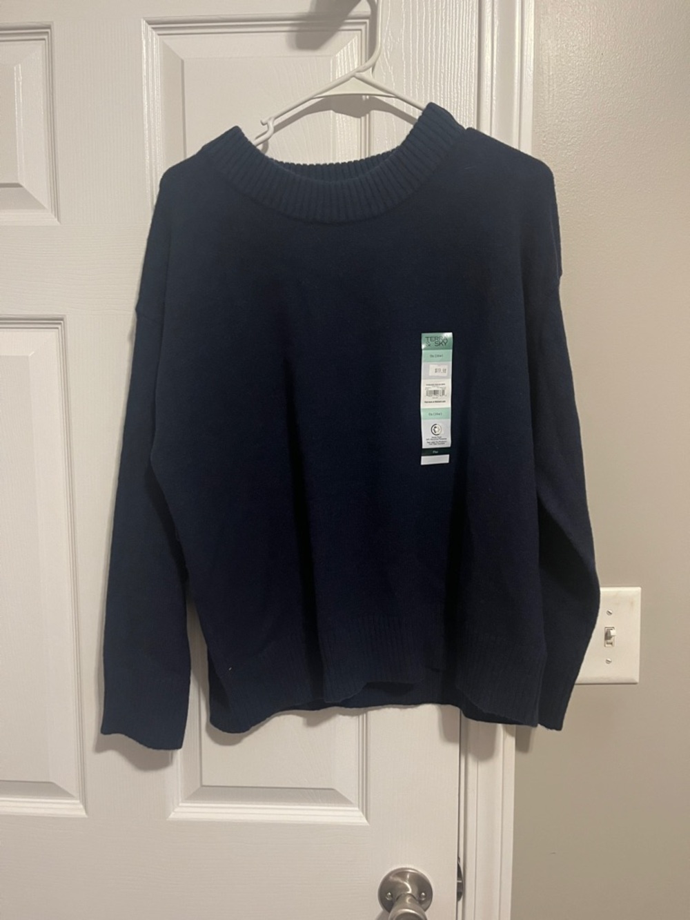 NWT Blue Terra and Sky Crewneck Sweater